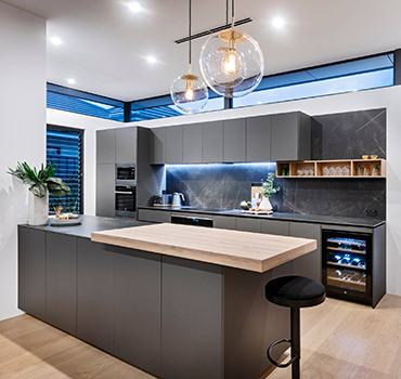 Design de armário de cozinha preto personalizado